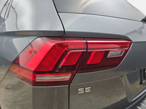 Used 2023 Volkswagen Tiguan SE R-Line FWD image 34
