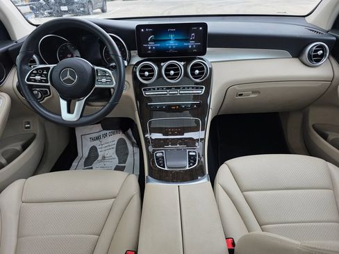 Used 2022 Mercedes-Benz GLC 300 image 11