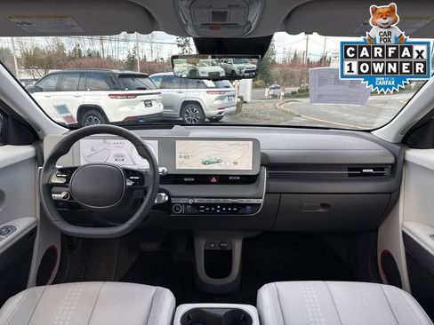 Used 2024 Hyundai Ioniq 5 Limited image 14