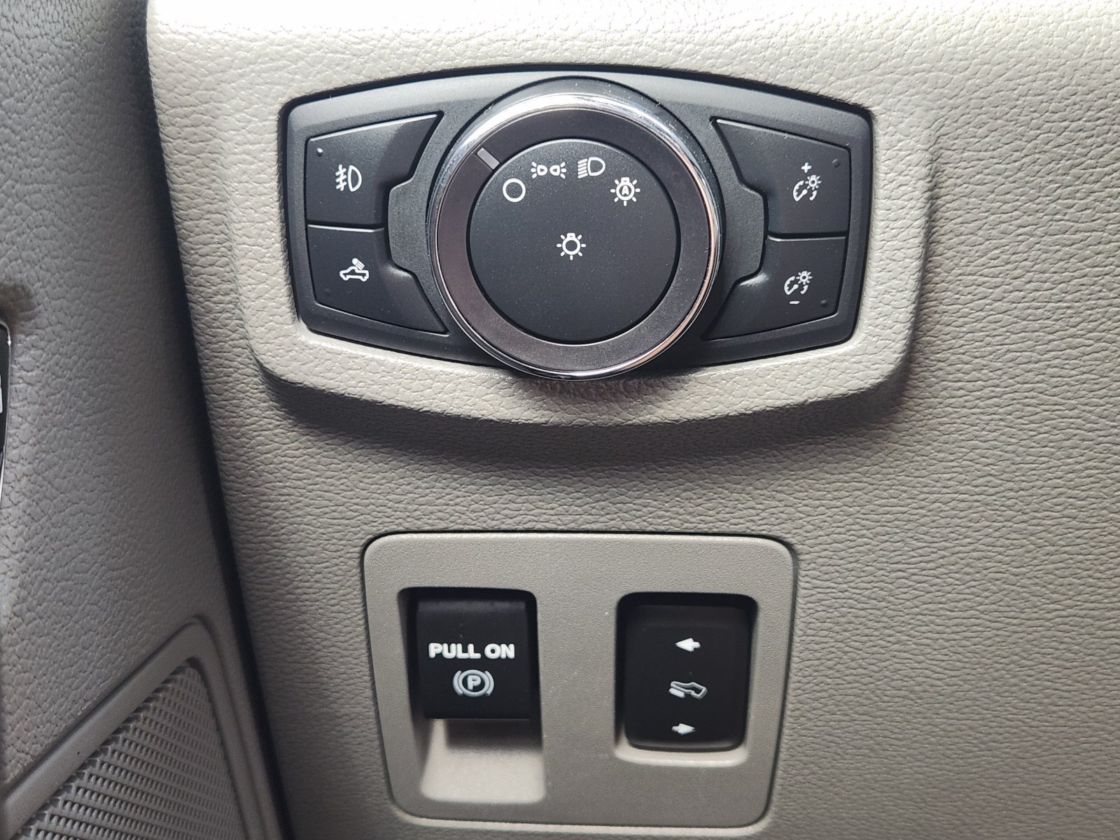 Used 2020 Ford F150 XLT w/ Equipment Group 302A Luxury RWD image 25