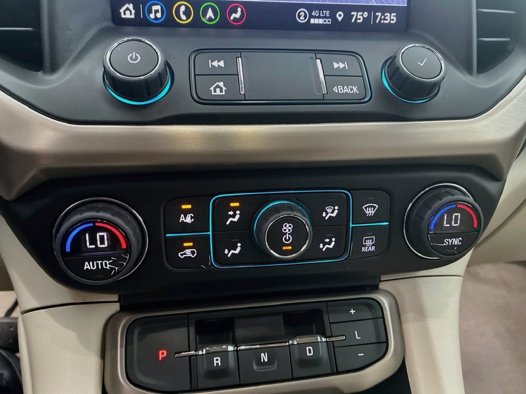Used 2022 GMC Acadia Denali FWD image 16