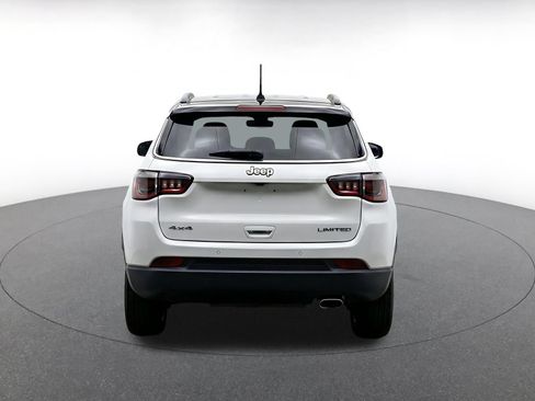 Used 2025 Jeep Compass Limited AWD/4WD image 8