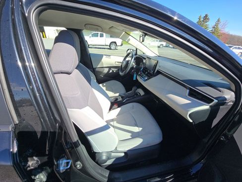 Used 2022 Toyota Corolla LE image 13