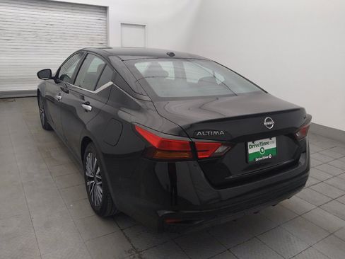 Used 2024 Nissan Altima 2.5 SV image 5
