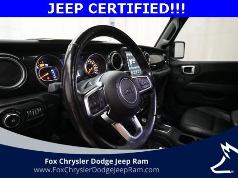 Certified 2020 Jeep Wrangler Unlimited Sahara image 8