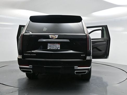 Used 2025 Cadillac Escalade ESV Premium Luxury image 64