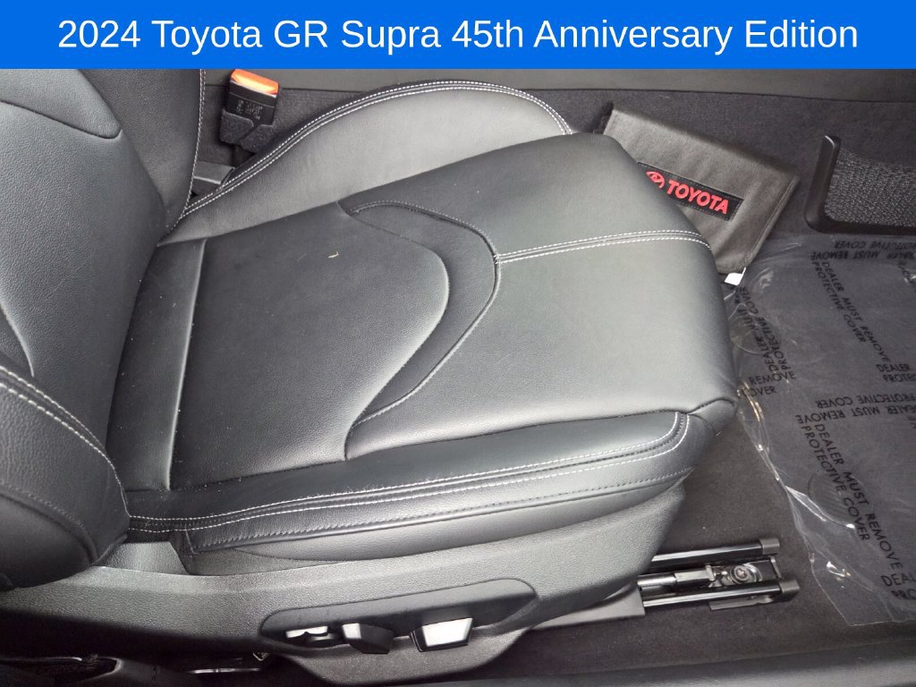 Used 2024 Toyota Supra RWD image 11