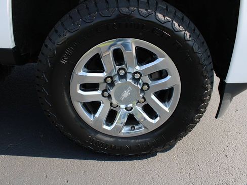 Used 2019 Chevrolet Silverado 3500 High Country w/ Duramax Plus Package AWD/4WD image 21