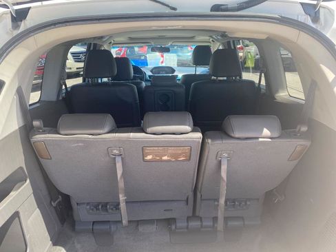 Used 2012 Honda Odyssey EX-L image 18