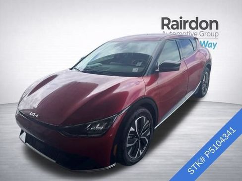 Used 2023 Kia EV6 Wind RWD image 3