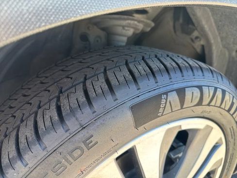 Used 2022 Subaru Ascent Limited w/ Technology Package AWD/4WD image 28