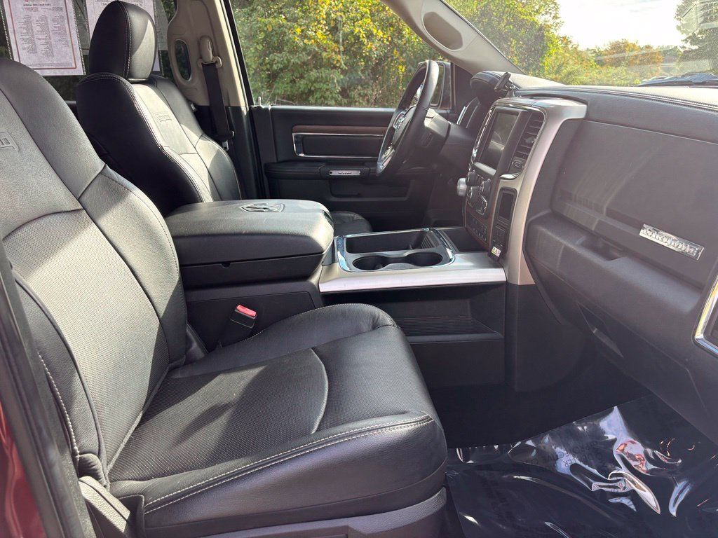 Used 2016 RAM 1500 Laramie w/ Convenience Group AWD/4WD image 34