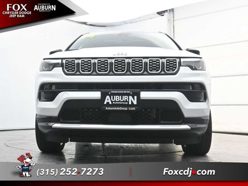 Used 2024 Jeep Compass Limited w/ Elite Group image 17