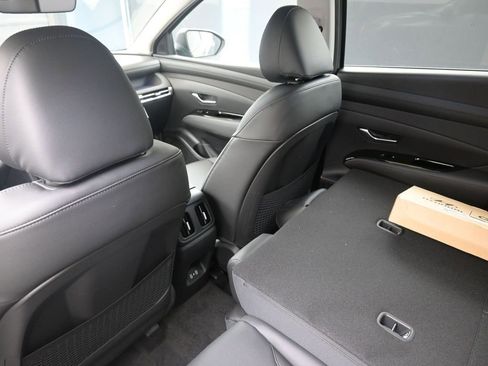 New 2026 Hyundai Tucson Limited image 18