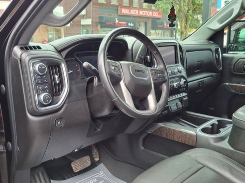 Used 2022 GMC Sierra 3500 Denali AWD/4WD image 7