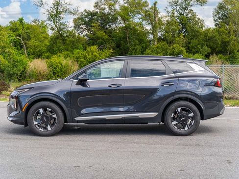 Used 2026 Kia Sportage LX w/ LX Convenience Package FWD image 4