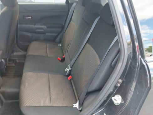 Used 2016 Mitsubishi Outlander Sport ES AWD/4WD image 10