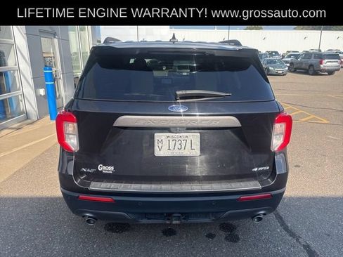 Used 2022 Ford Explorer XLT w/ XLT Sport Appearance Package AWD/4WD image 6