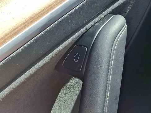 Used 2023 Tesla Model 3 Standard Range RWD image 25