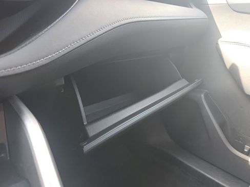 Used 2024 Toyota Highlander XLE image 37