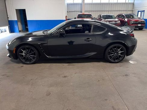 Used 2023 Toyota GR86 Premium w/ ALL Weather Mat Package (TMS) image 6