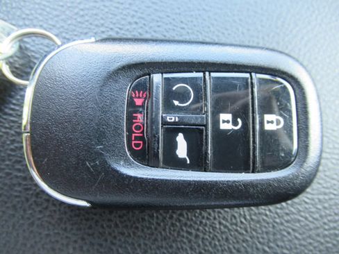Used 2025 Honda CR-V Sport-L image 33