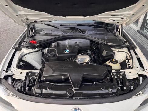 Used 2015 BMW 320i Sedan image 14