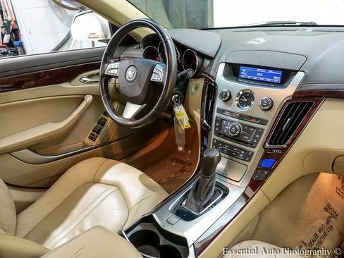 Used 2013 Cadillac CTS Luxury image 22