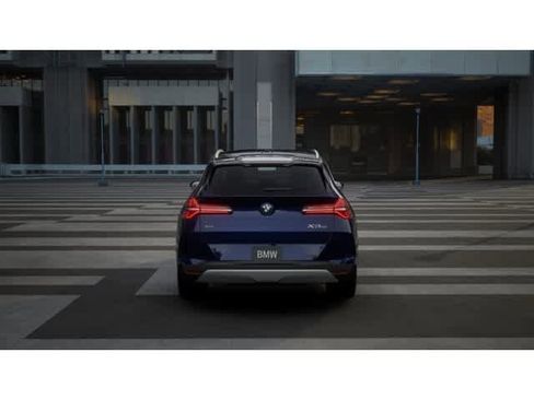 Used 2026 BMW X3 xDrive30 w/ Premium Package image 5