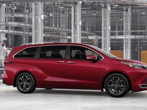 New 2026 Toyota Sienna Platinum AWD/4WD image 15