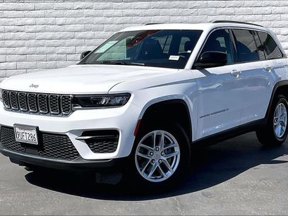 Used 2025 Jeep Grand Cherokee Laredo X w/ Trailer Tow Package