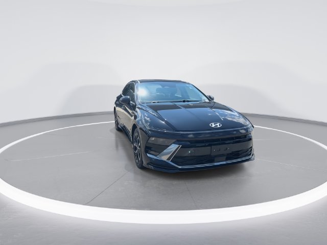 Certified 2025 Hyundai Sonata SEL FWD image 2