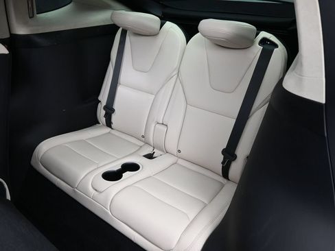 Used 2018 Tesla Model X 75D AWD/4WD image 30