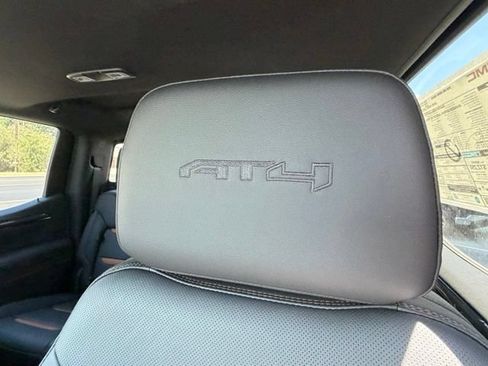 New 2026 GMC Sierra 1500 AT4 w/ AT4 Premium Package AWD/4WD image 8