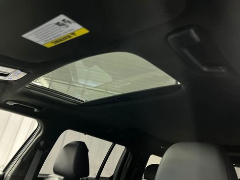 Used 2025 Hyundai Santa Fe Calligraphy image 21