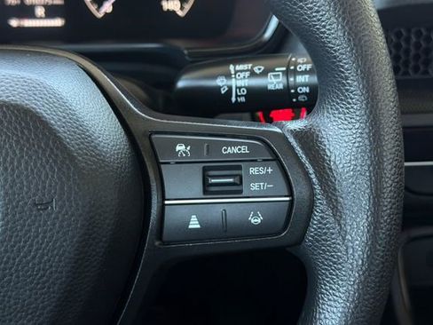 Used 2024 Honda CR-V LX image 30