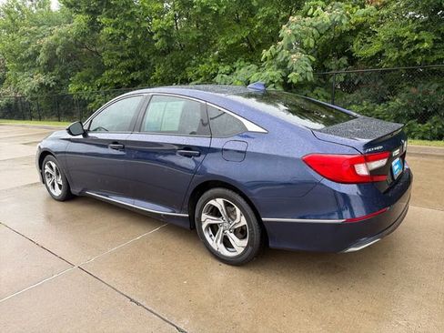 Used 2018 Honda Accord EX-L image 3