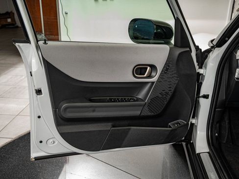 Certified 2025 MINI Cooper S FWD image 18