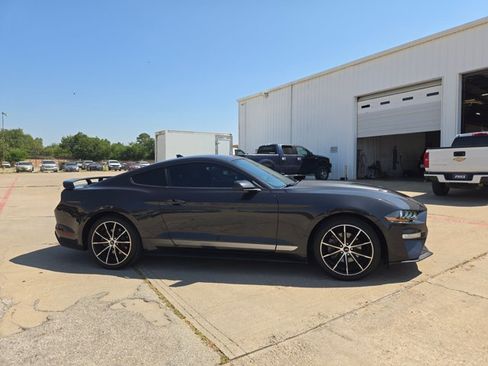 Used 2022 Ford Mustang Coupe w/ Equipment Group 101A RWD image 4