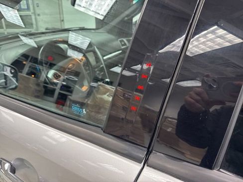 Used 2013 Ford Explorer Limited image 14