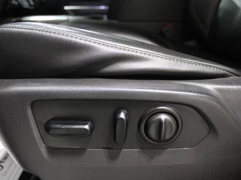 Used 2019 Chevrolet Silverado 1500 LTZ w/ LTZ Texas Edition image 20