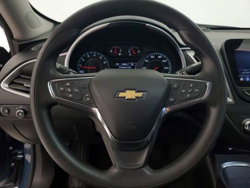 Used 2024 Chevrolet Malibu LT FWD image 16