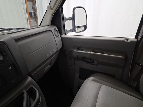 Used 2018 Ford E-350 and Econoline 350 Super Duty w/ Power Windows & Locks Group RWD image 24