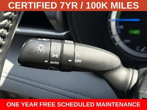 Used 2023 Toyota Highlander LE FWD image 26