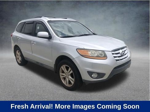Used 2011 Hyundai Santa Fe Limited FWD image 1