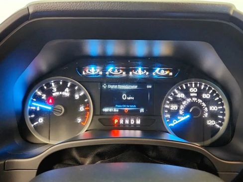 Used 2018 Ford F150 XLT w/ Equipment Group 302A Luxury AWD/4WD image 23