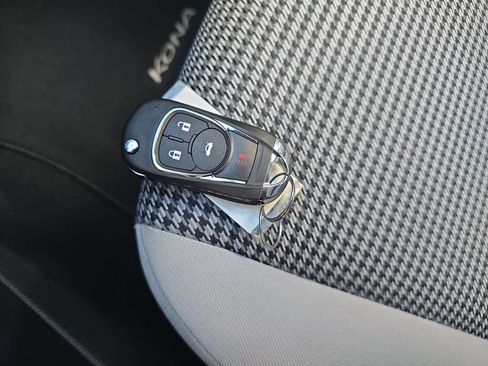 Certified 2023 Hyundai Kona SE AWD/4WD image 29