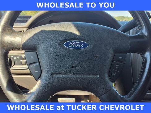 Used 2004 Ford Explorer XLT image 12