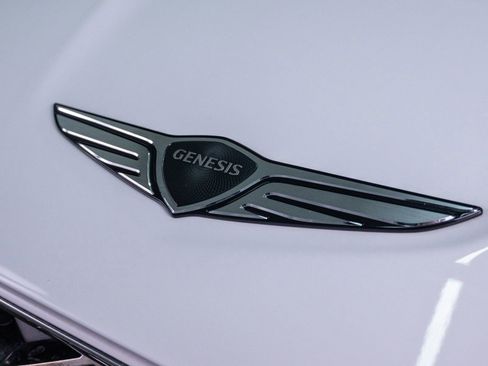 Used 2026 Genesis GV70 2.5T AWD/4WD image 5