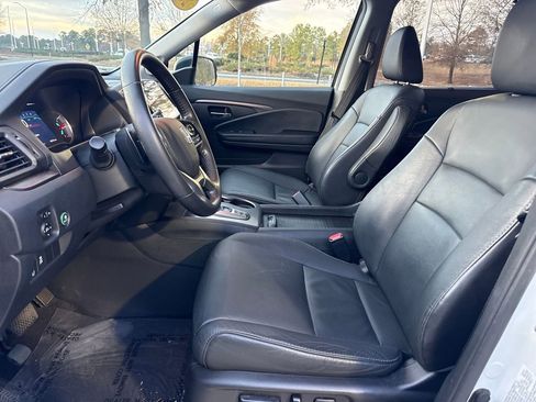 Used 2022 Honda Pilot Special Edition image 13